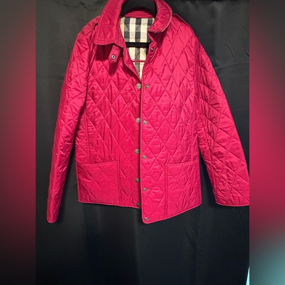 Girls size 10 Burberry quilted coat - Picture 2 of 13